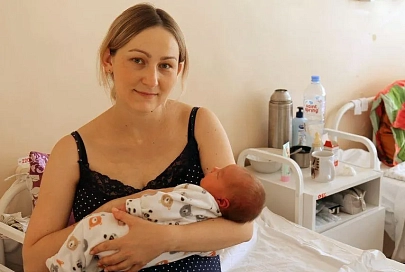В День мира на Гомельщине родились 42 ребенка, им присвоили статус миротворцев